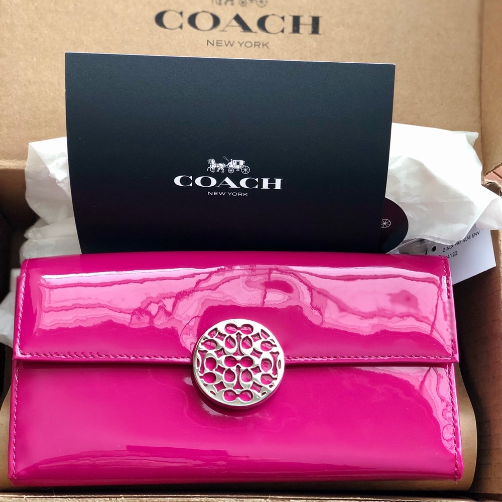 NWT Coach Wallet, Fuchsia